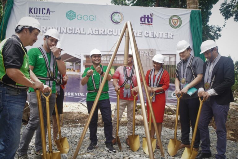 Governor Dolor, GGGI lead Provincial Agriculture Center groundbreaking ceremony